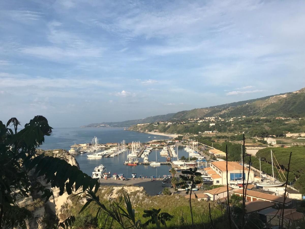 Bed and Breakfast Chez Moi Tropea Centro Экстерьер фото